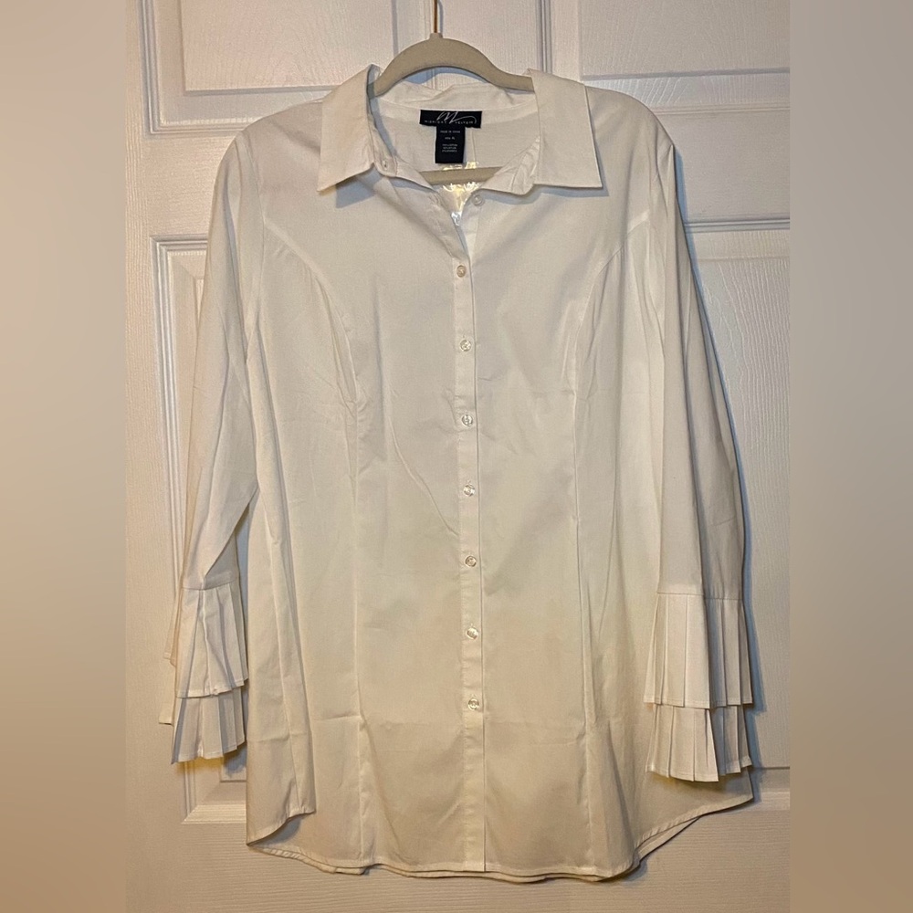 Midnight Velvet White Top Size XL